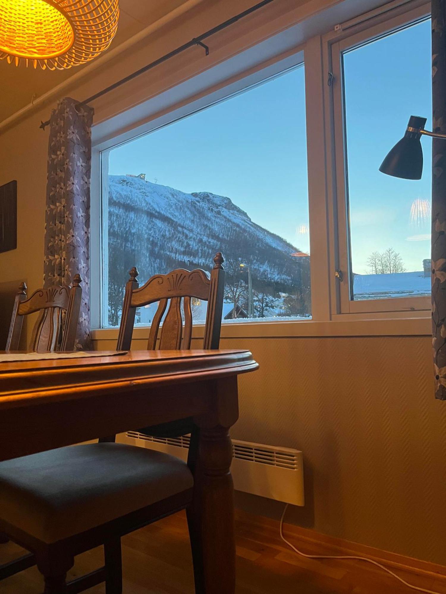 Ferienwohnung Fantastisk Utsikt! Gratis Parkering Tromsø Exterior foto